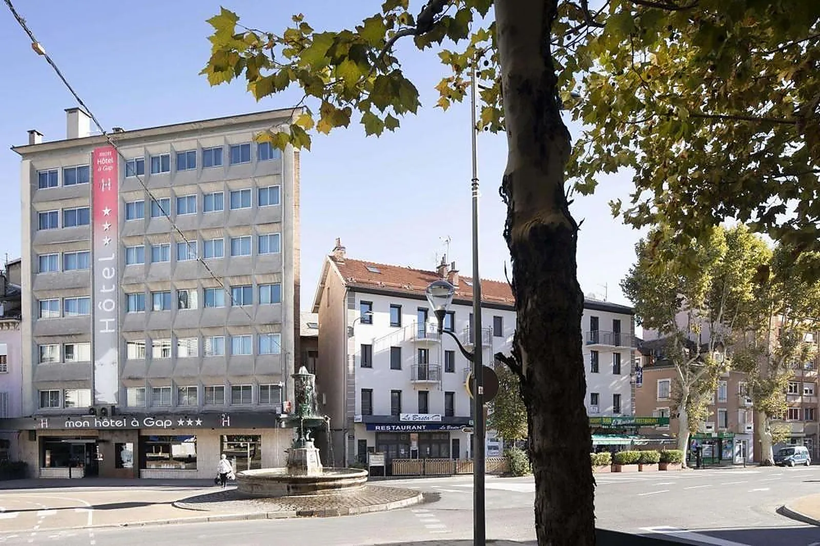 Lieux événementiels, MON HÔTEL À GAP