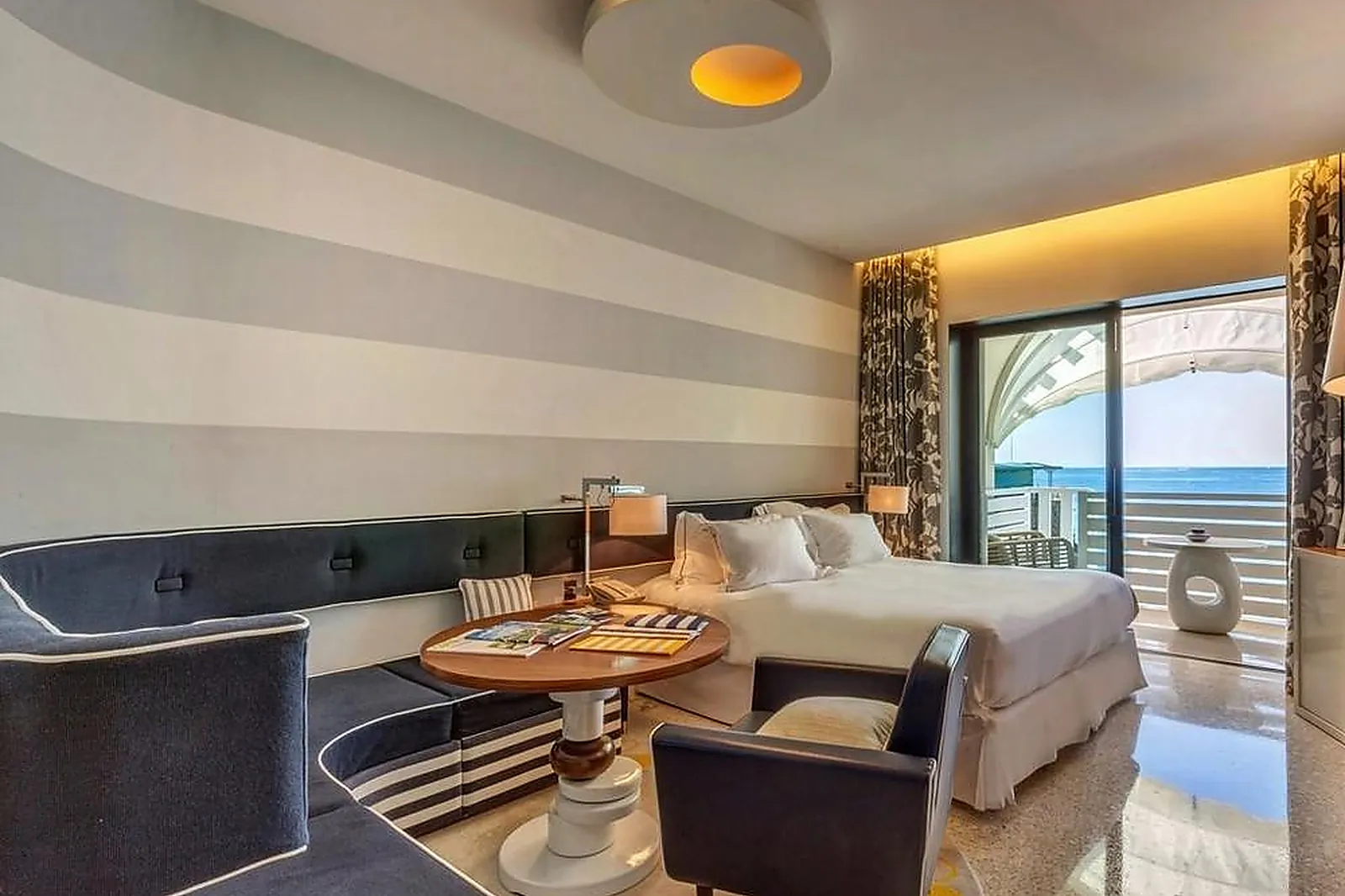 Lieux événementiels, MONTE-CARLO BEACH HOTEL