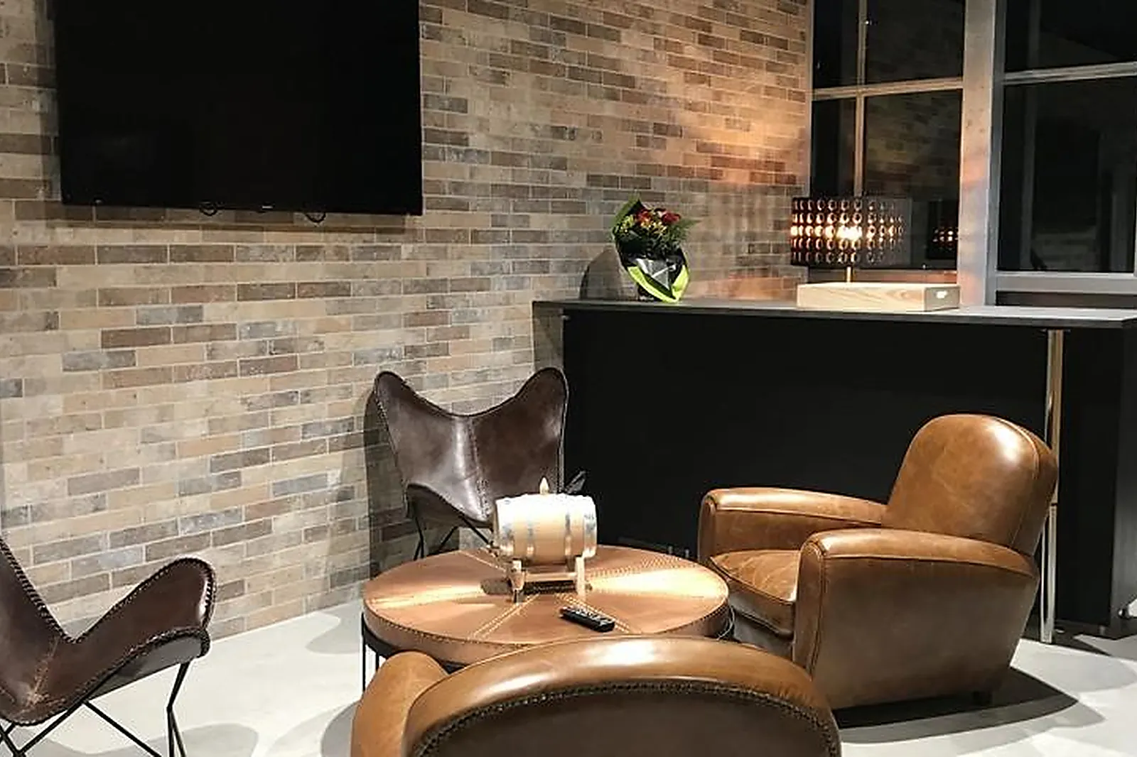 Lieux événementiels, MOON HARBOUR