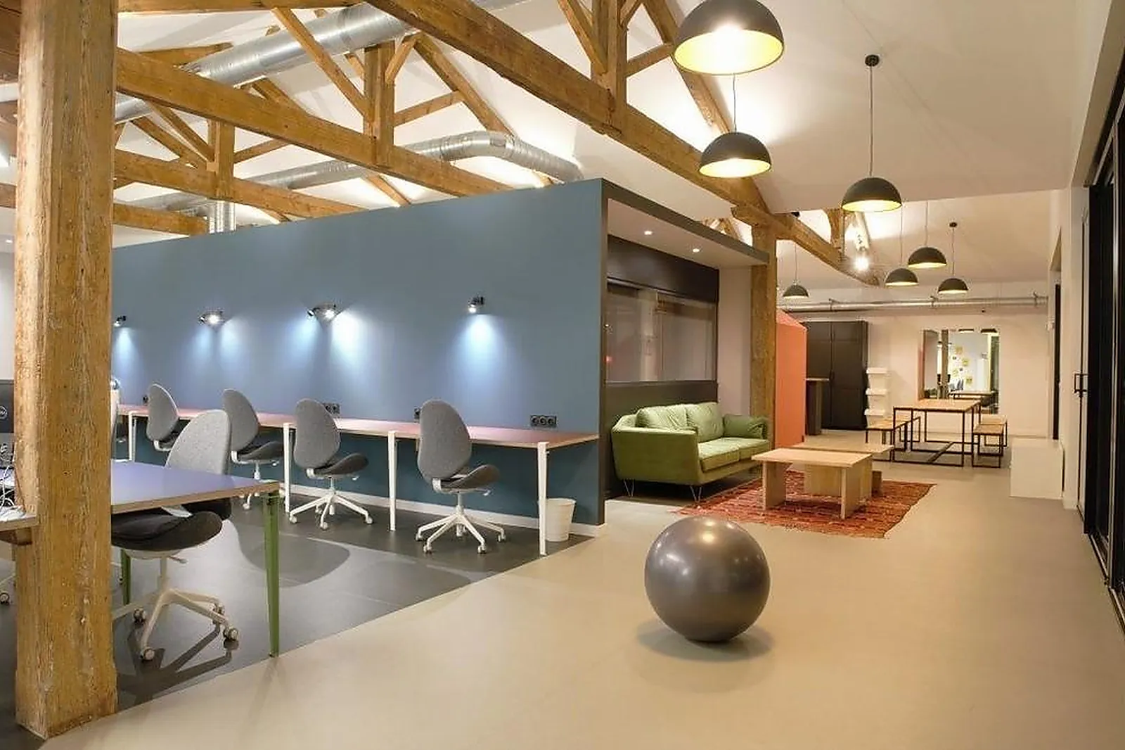 Lieux événementiels, MOTA COWORKING MANUTENTION