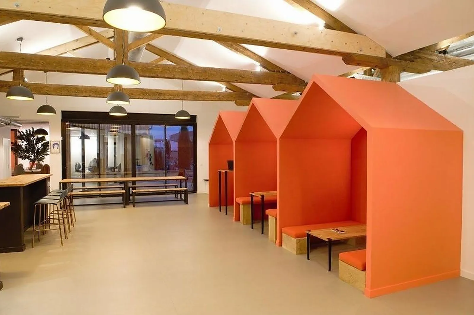 Lieux événementiels, MOTA COWORKING MANUTENTION