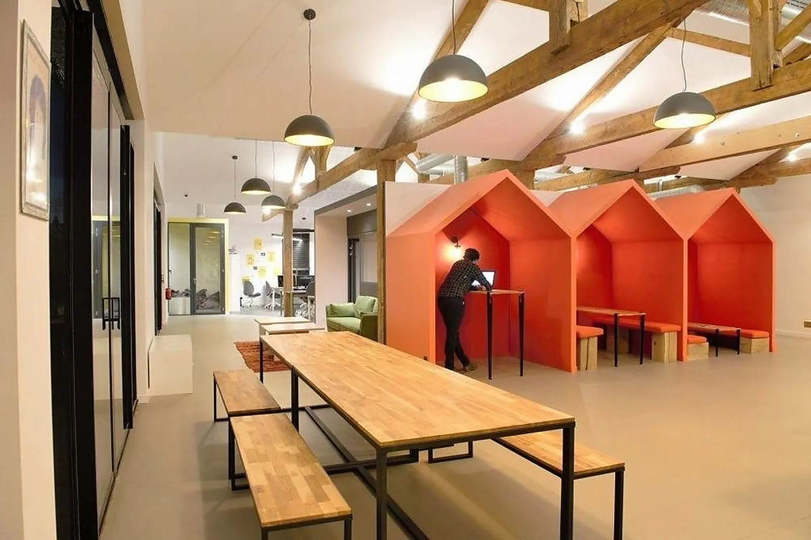Lieux événementiels, MOTA COWORKING MANUTENTION