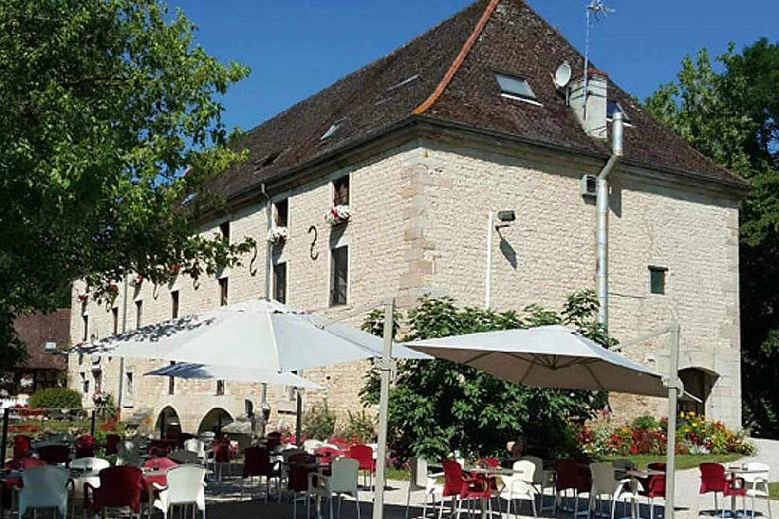 Lieux événementiels, MOULIN DE BOURGCHATEAU