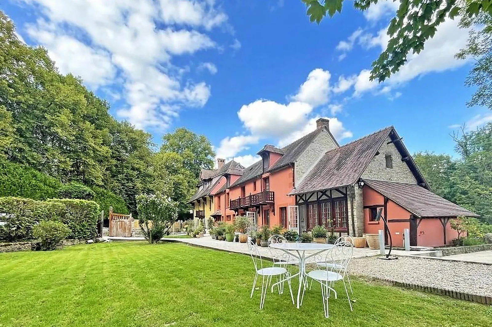 Lieux événementiels, MOULIN DE FOURGES