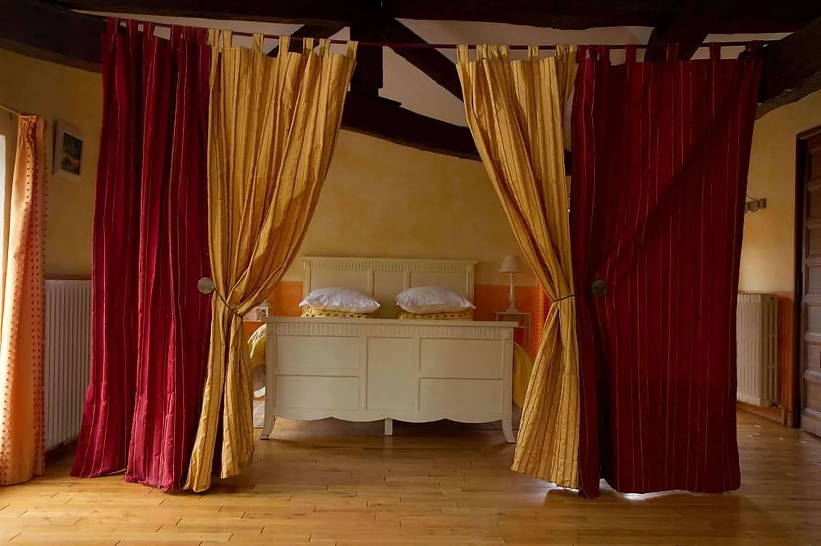 Lieux événementiels, MOULIN DE RUDELLES