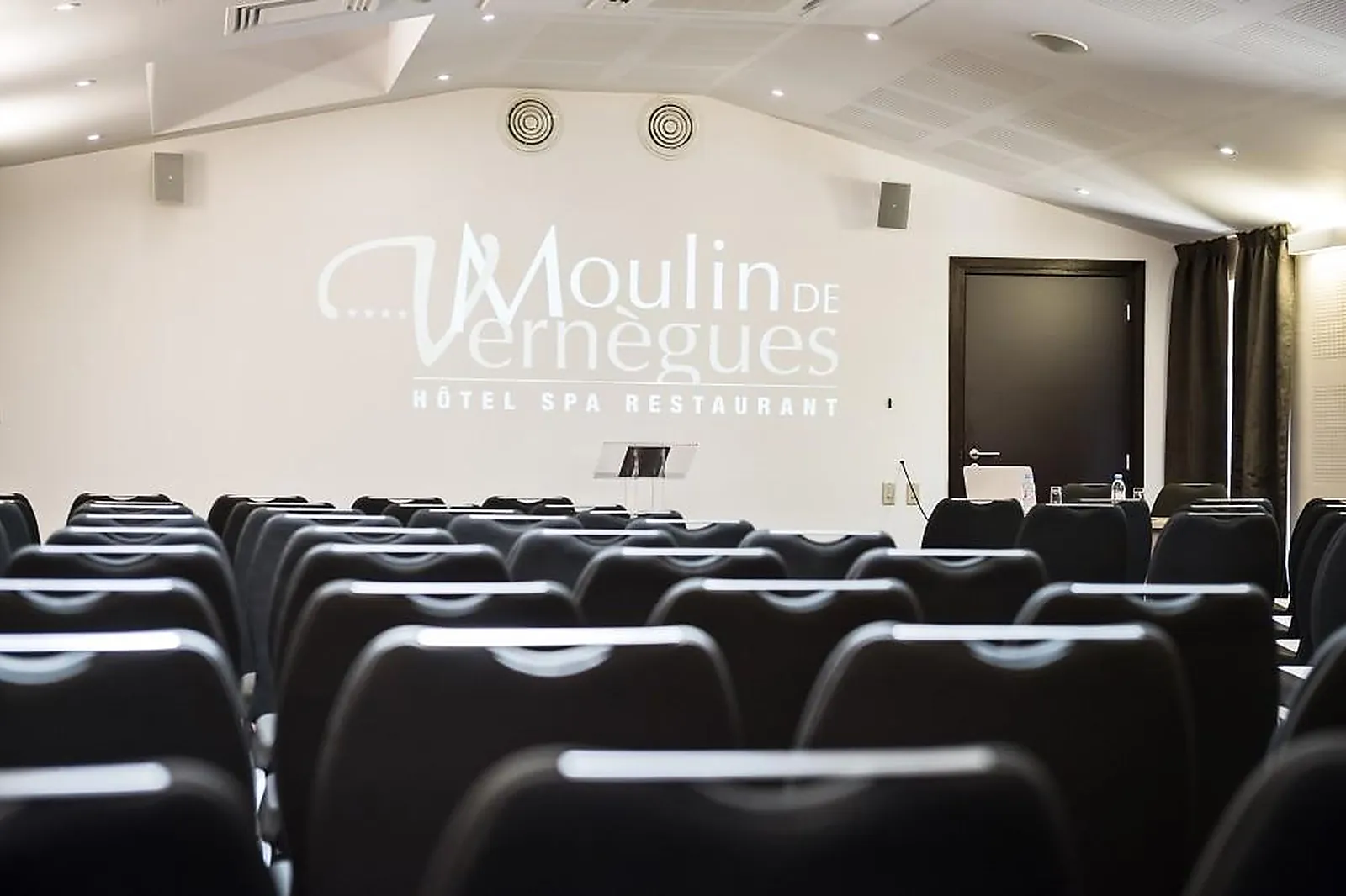 Lieux événementiels, MOULIN DE VERNEGUES