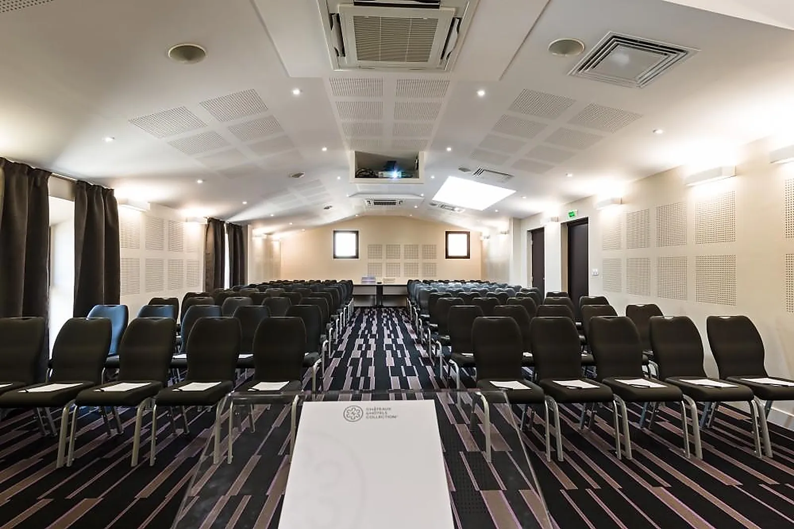 Lieux événementiels, MOULIN DE VERNEGUES