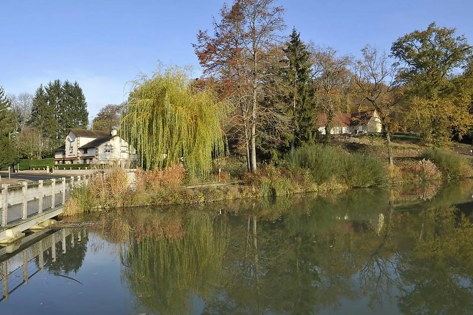 Lieux événementiels, MOULIN DE L'ETANG