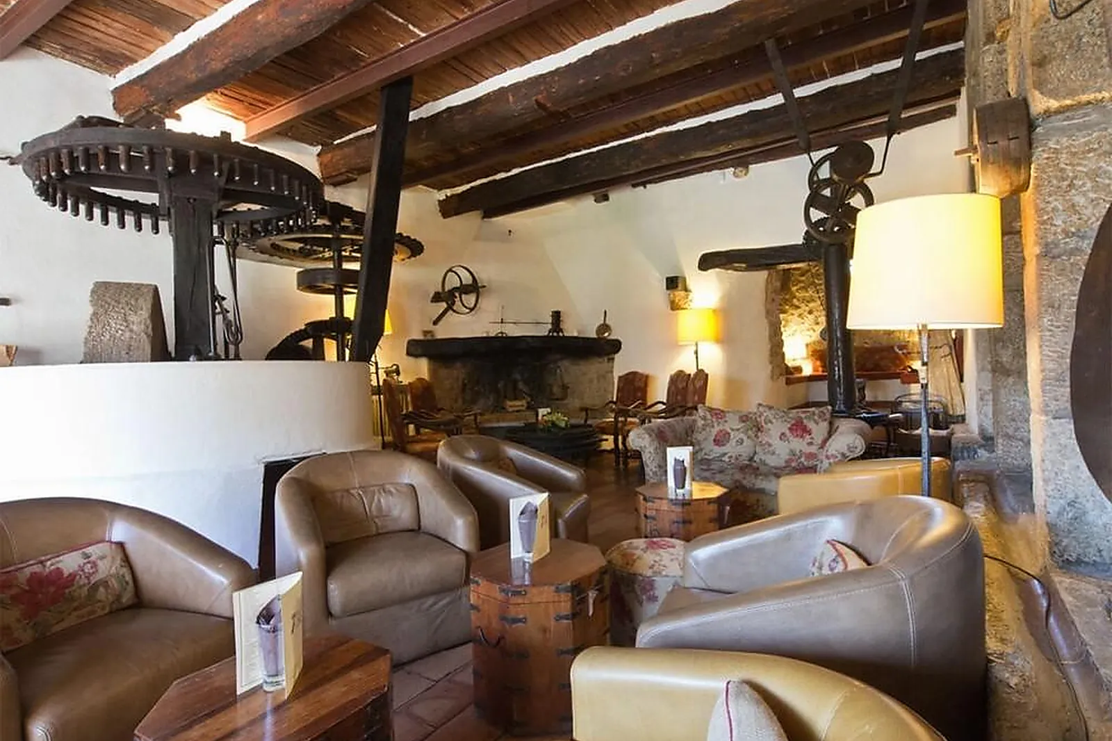 Lieux événementiels, MOULIN DE LA CAMANDOULE