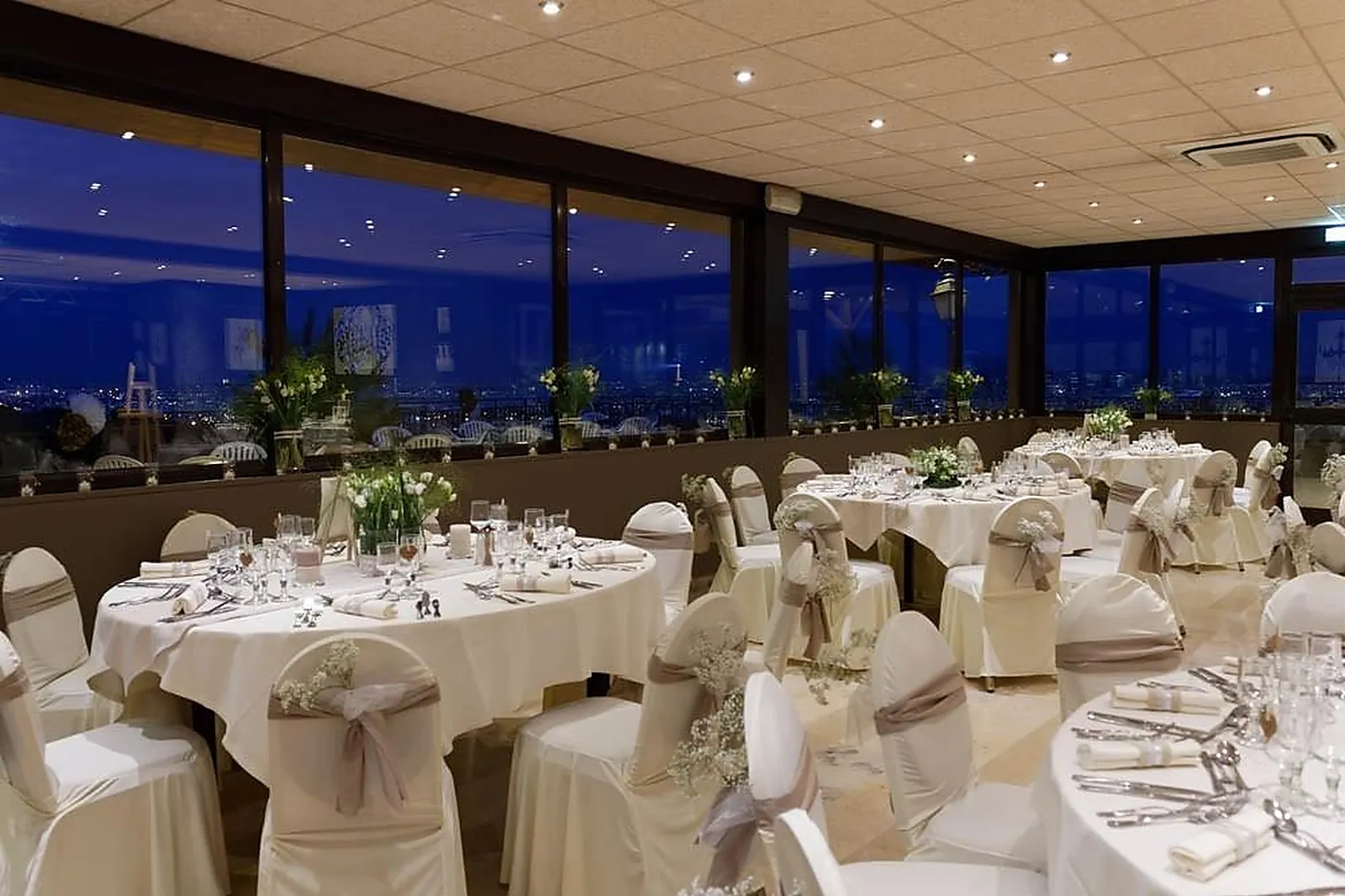 Lieux événementiels, MOULIN DE LA GALETTE