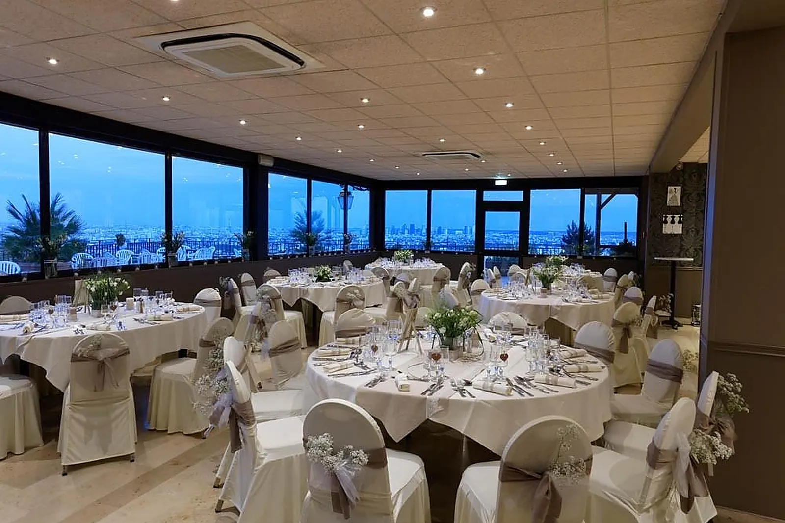 Lieux événementiels, MOULIN DE LA GALETTE