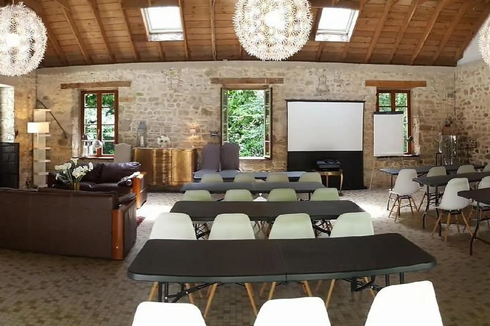 Lieux événementiels, MOULIN DU PONCHOU