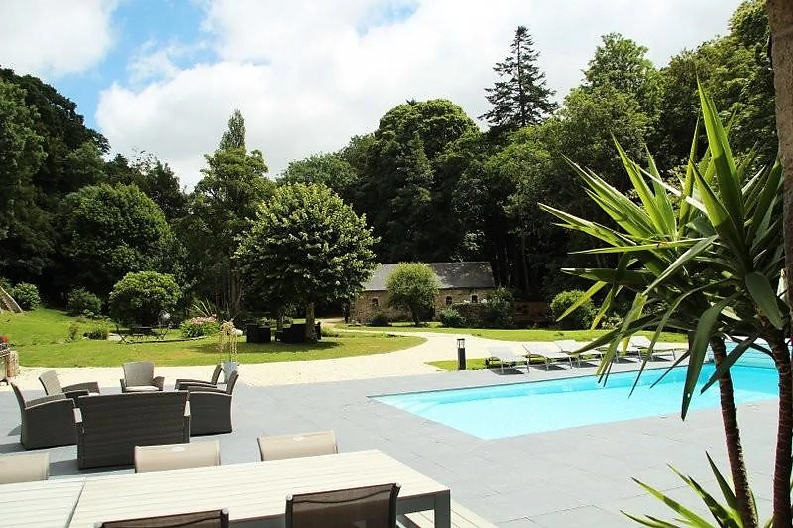 Lieux événementiels, MOULIN DU PONCHOU