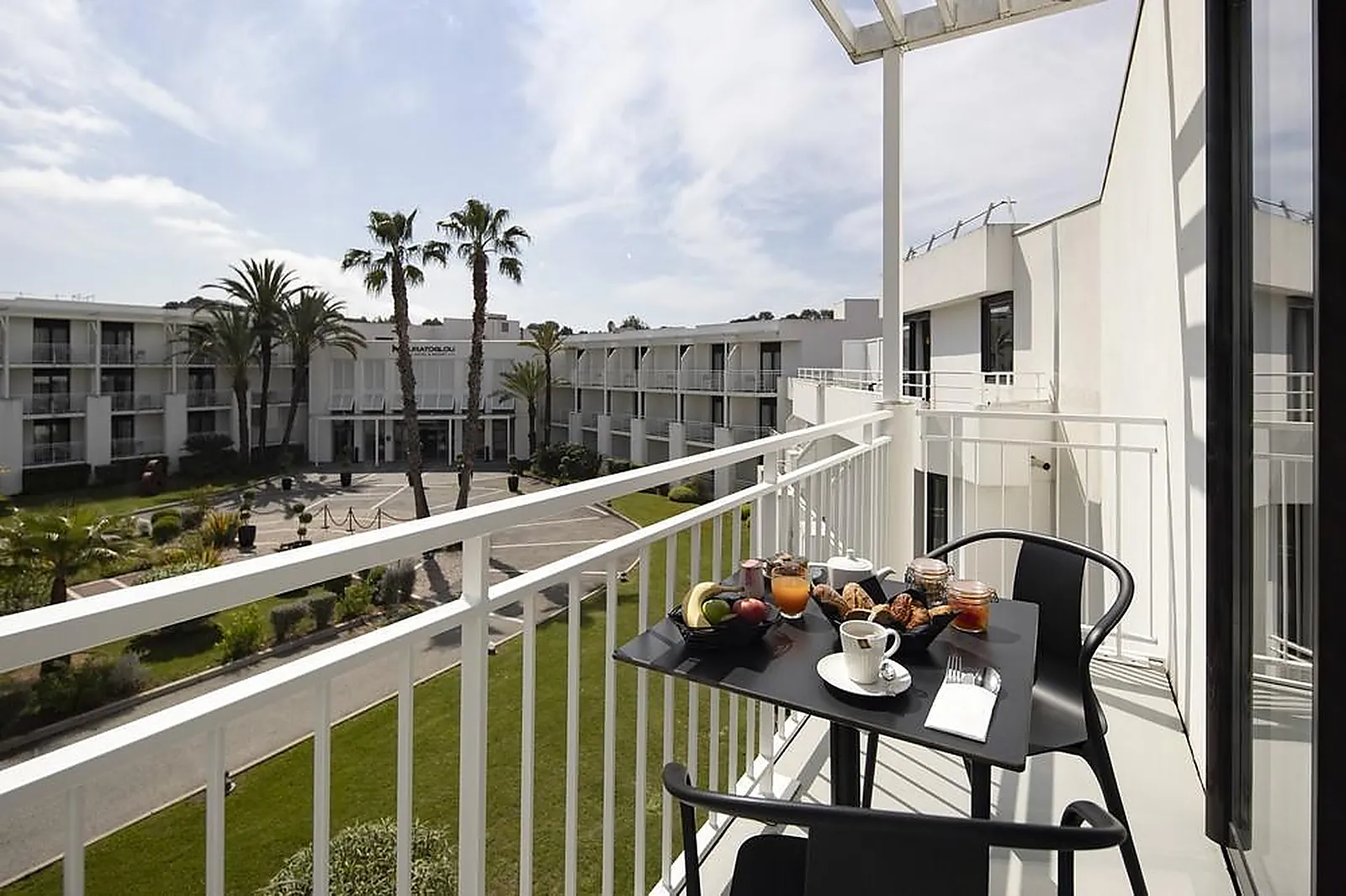 Lieux événementiels, MOURATOGLOU HOTEL  RESORT