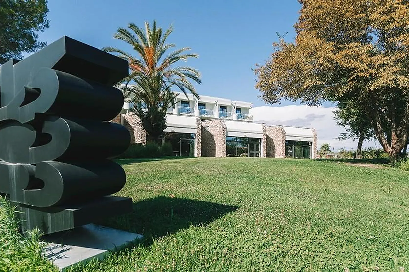 Lieux événementiels, MOURATOGLOU HOTEL  RESORT