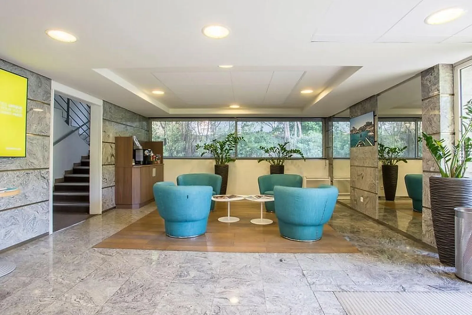 Lieux événementiels, MULTIBURO MARSEILLE PRADO