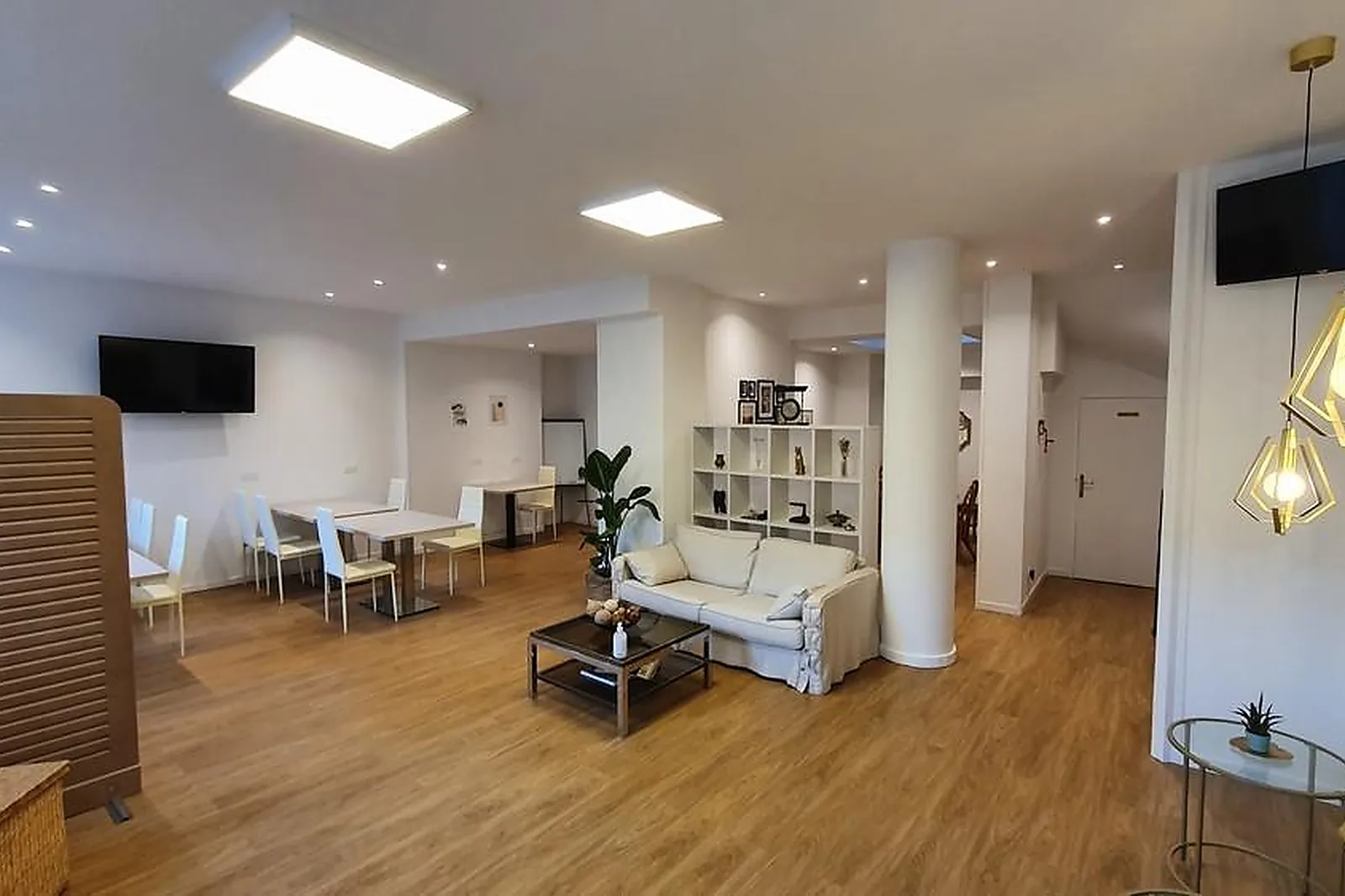 Lieux événementiels, MULTIPASS COWORKING