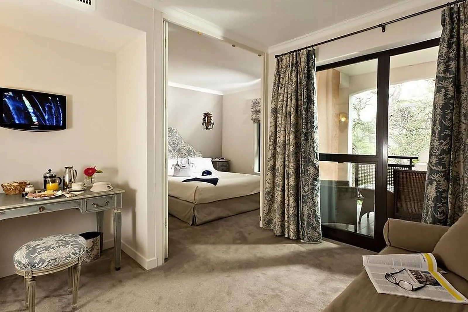 Lieux événementiels, NAJETI GOLF HÔTEL VALESCURE