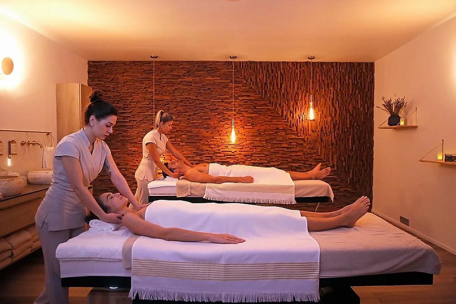 Lieux événementiels, NEGRECOSTE HOTEL ET SPA