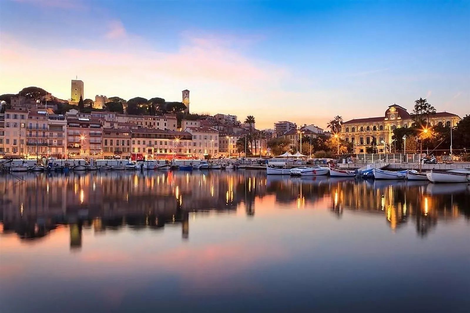 Lieux événementiels, NEHÔ SUITES CANNES CROISETTE