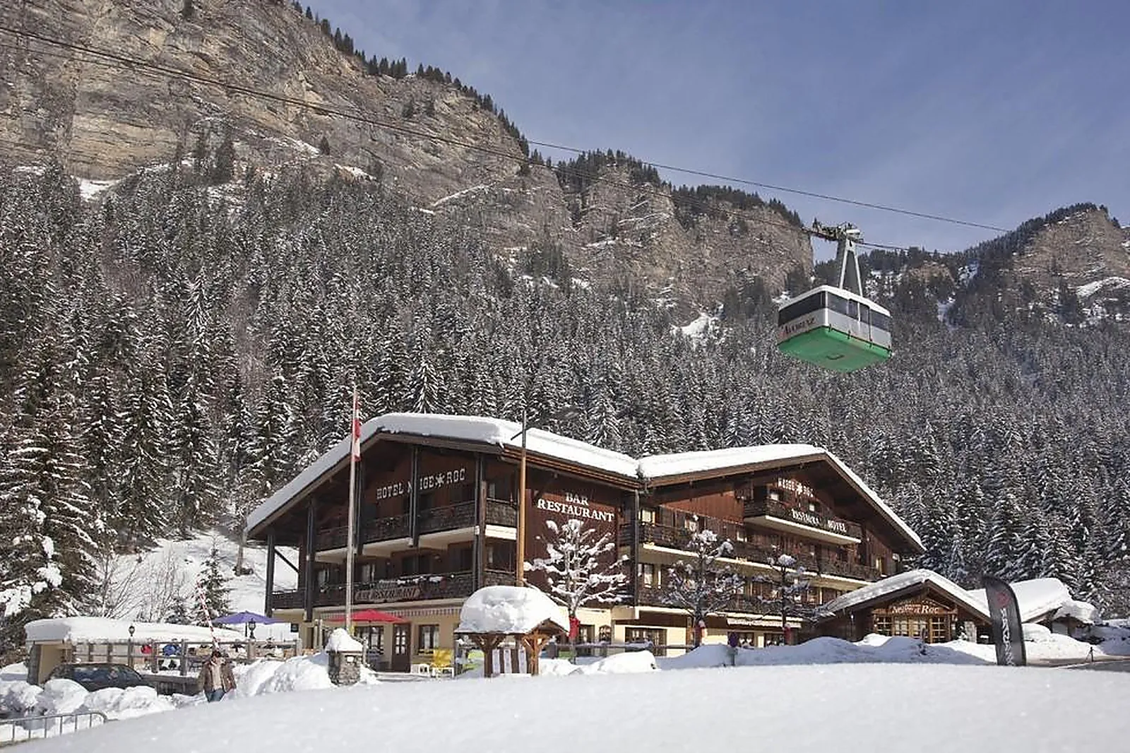 Lieux événementiels, NEIGE ET ROC MORZINE
