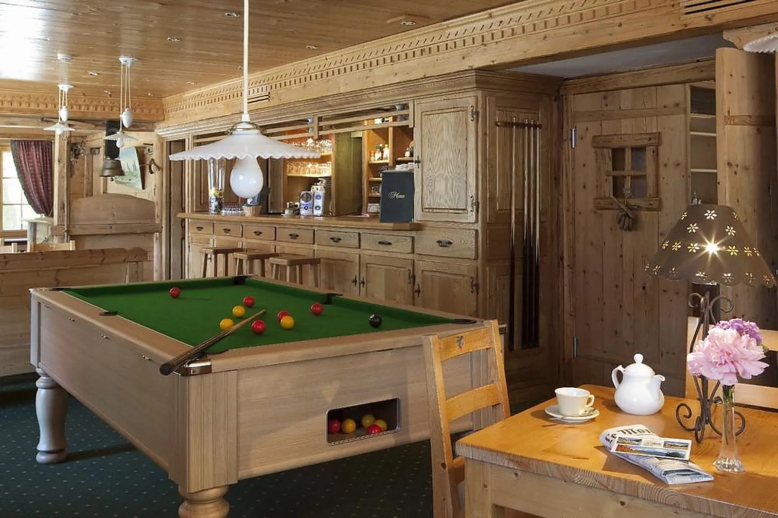 Lieux événementiels, NEIGE ET ROC MORZINE