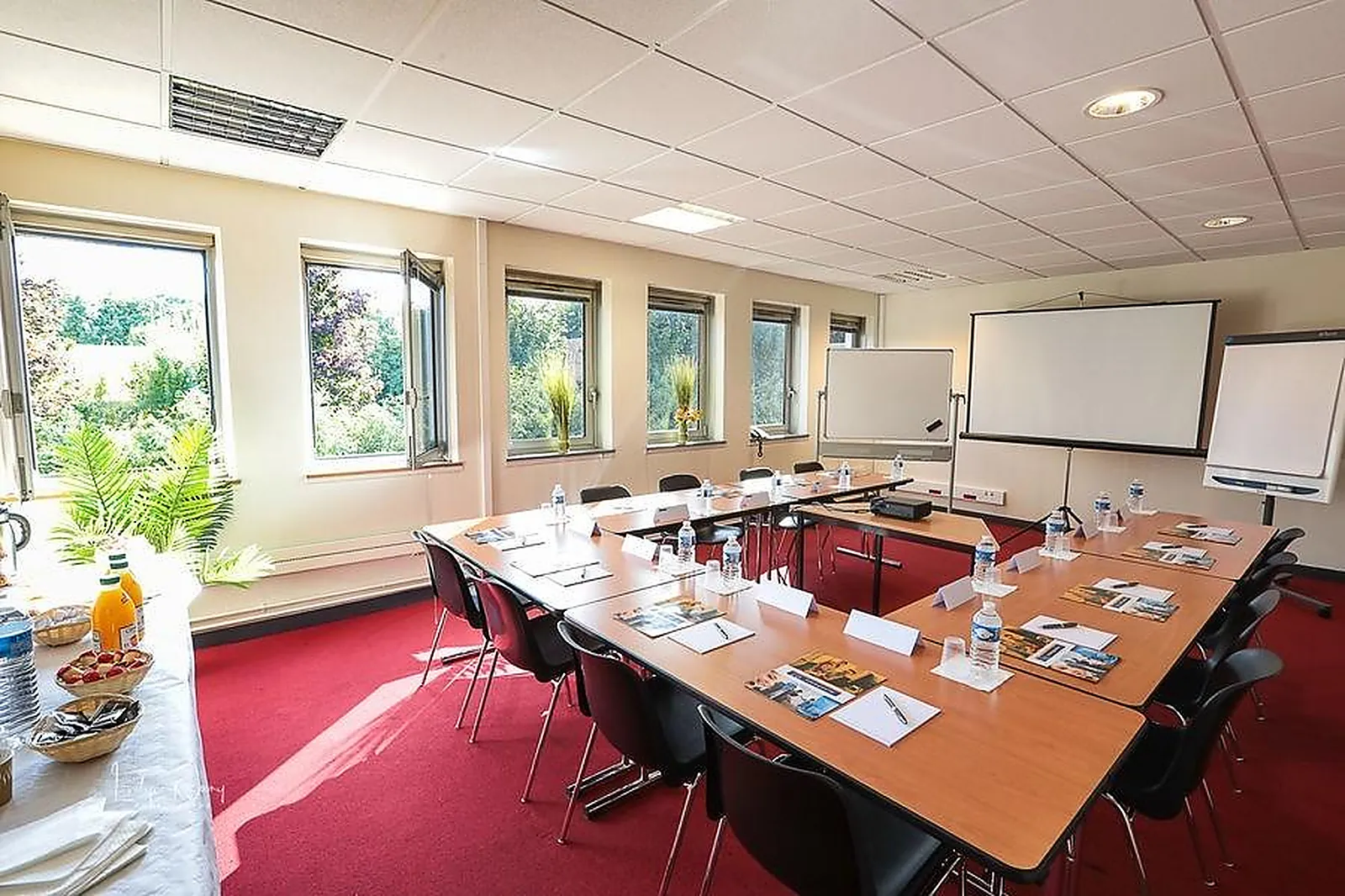 Lieux événementiels, NEOPOLE