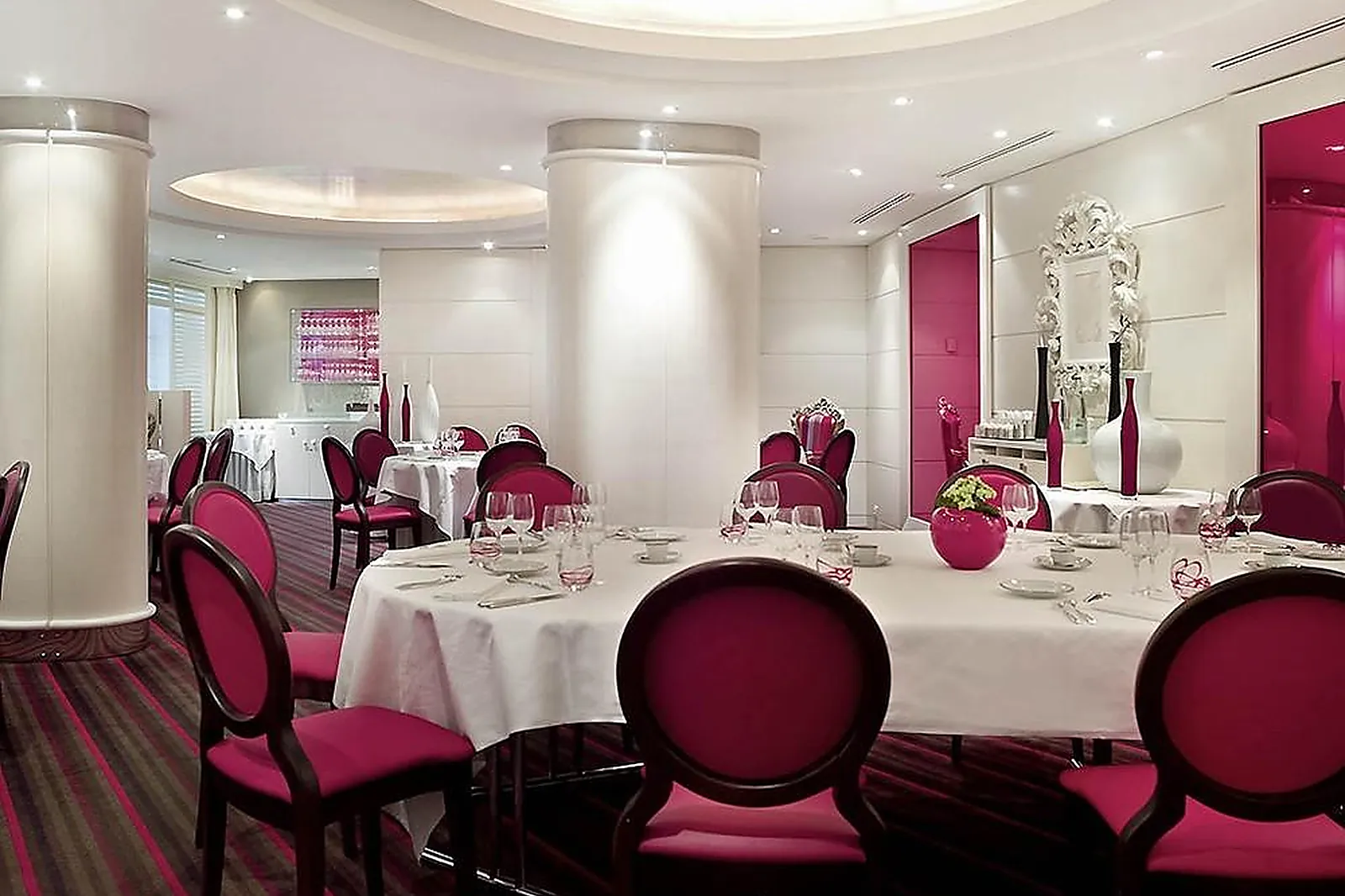 Lieux événementiels, NEST MGALLERY PARIS LA DEFENSE