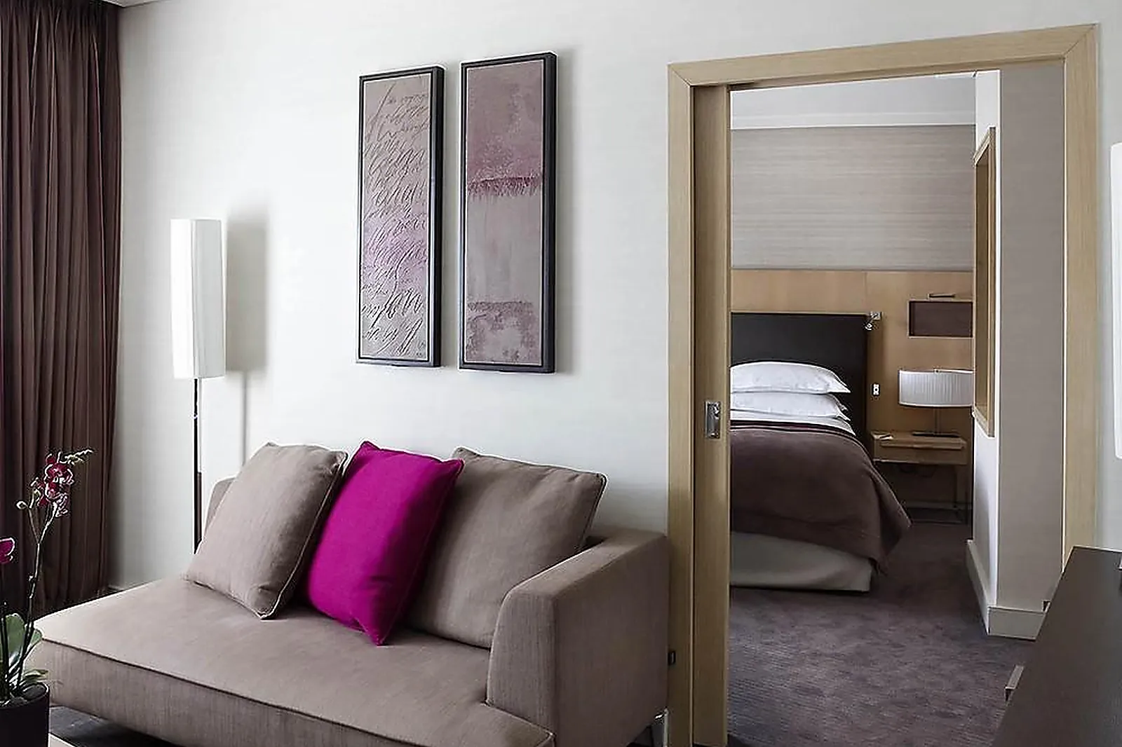 Lieux événementiels, NEST MGALLERY PARIS LA DEFENSE