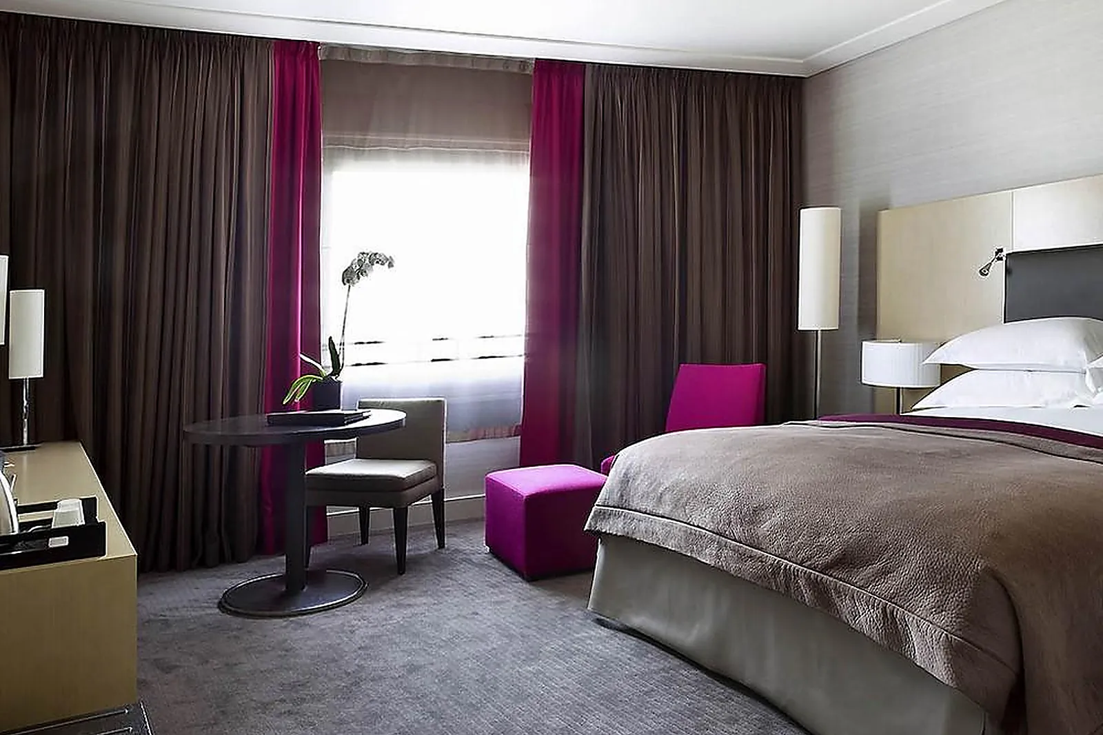 Lieux événementiels, NEST MGALLERY PARIS LA DEFENSE