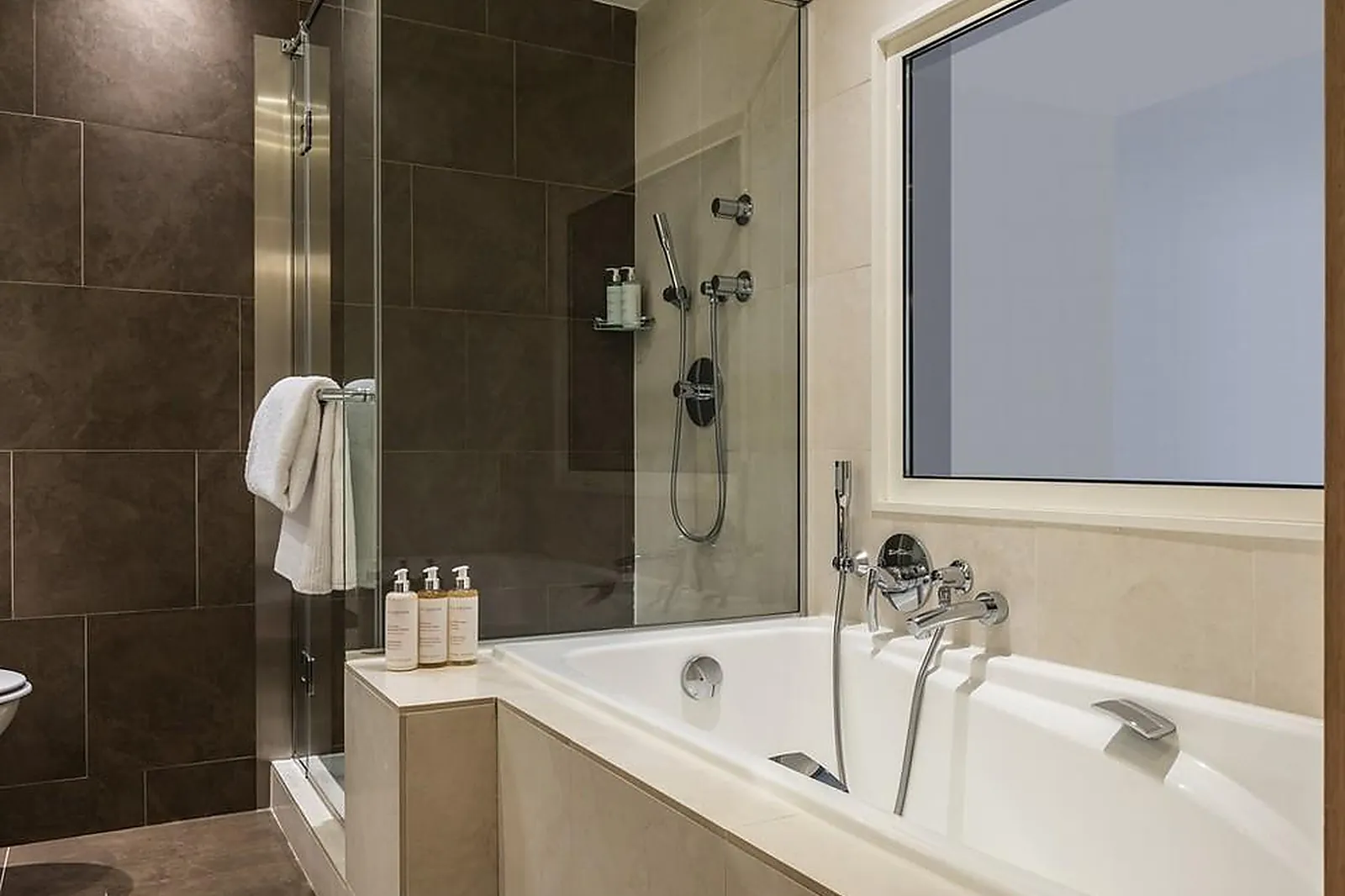 Lieux événementiels, NEST MGALLERY PARIS LA DEFENSE