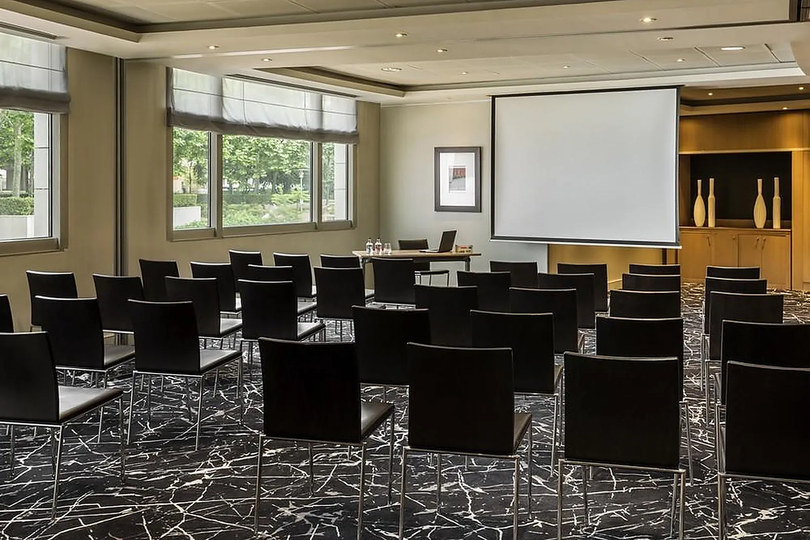 Lieux événementiels, NEST MGALLERY PARIS LA DEFENSE