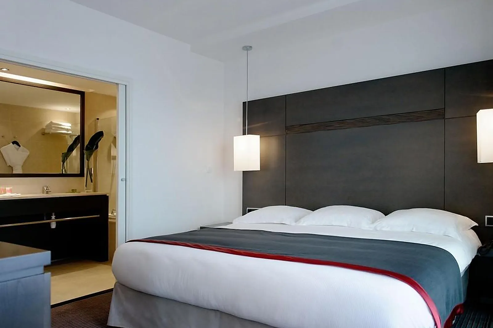 Lieux événementiels, NEWHOTEL OF MARSEILLE