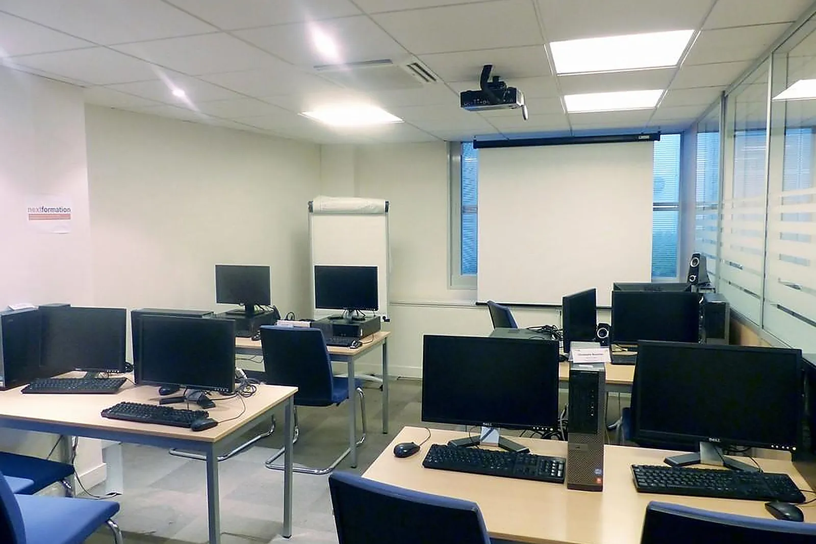 Lieux événementiels, NEXTFORMATION ETOILE