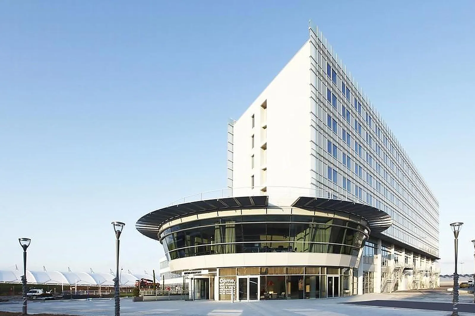 Lieux événementiels, NH LYON AÉROPORT