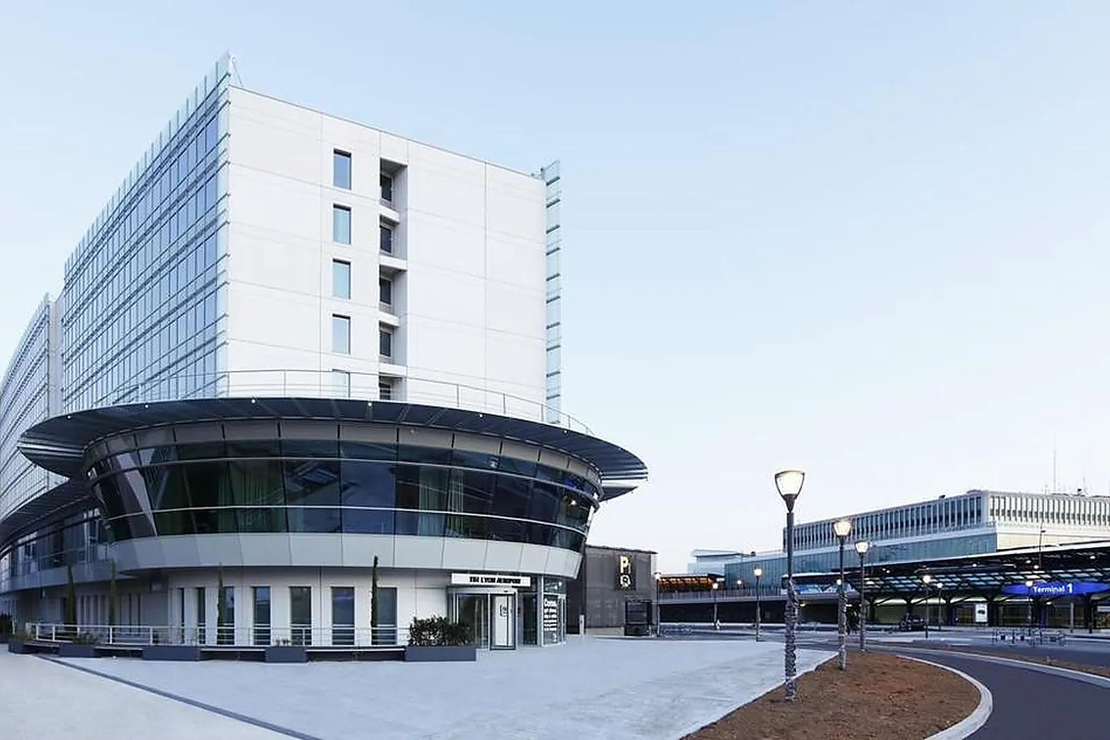 Lieux événementiels, NH LYON AÉROPORT