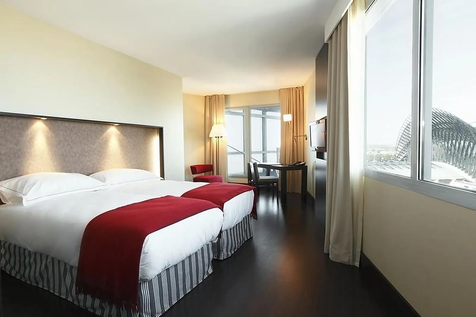 Lieux événementiels, NH LYON AÉROPORT