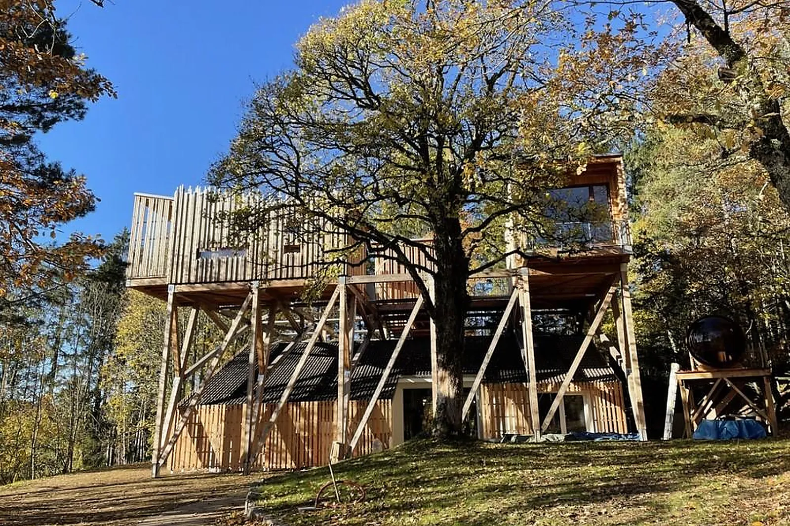 Lieux événementiels, NID DES VOSGES