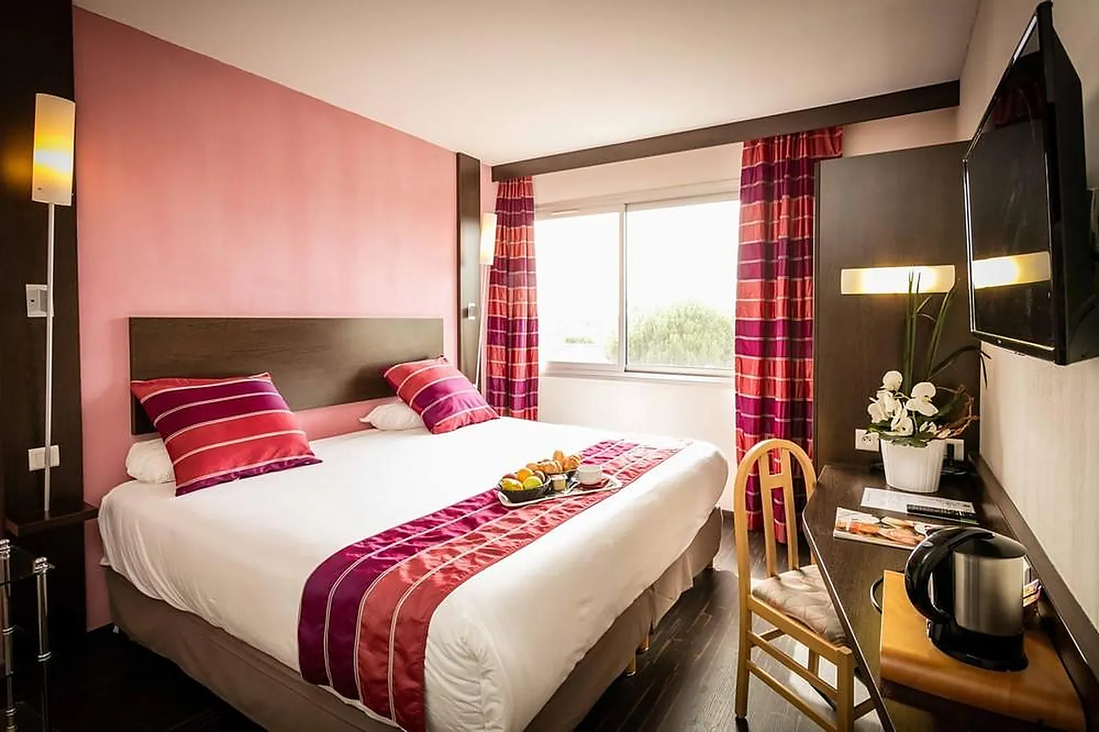 Lieux événementiels, NÎMOTEL