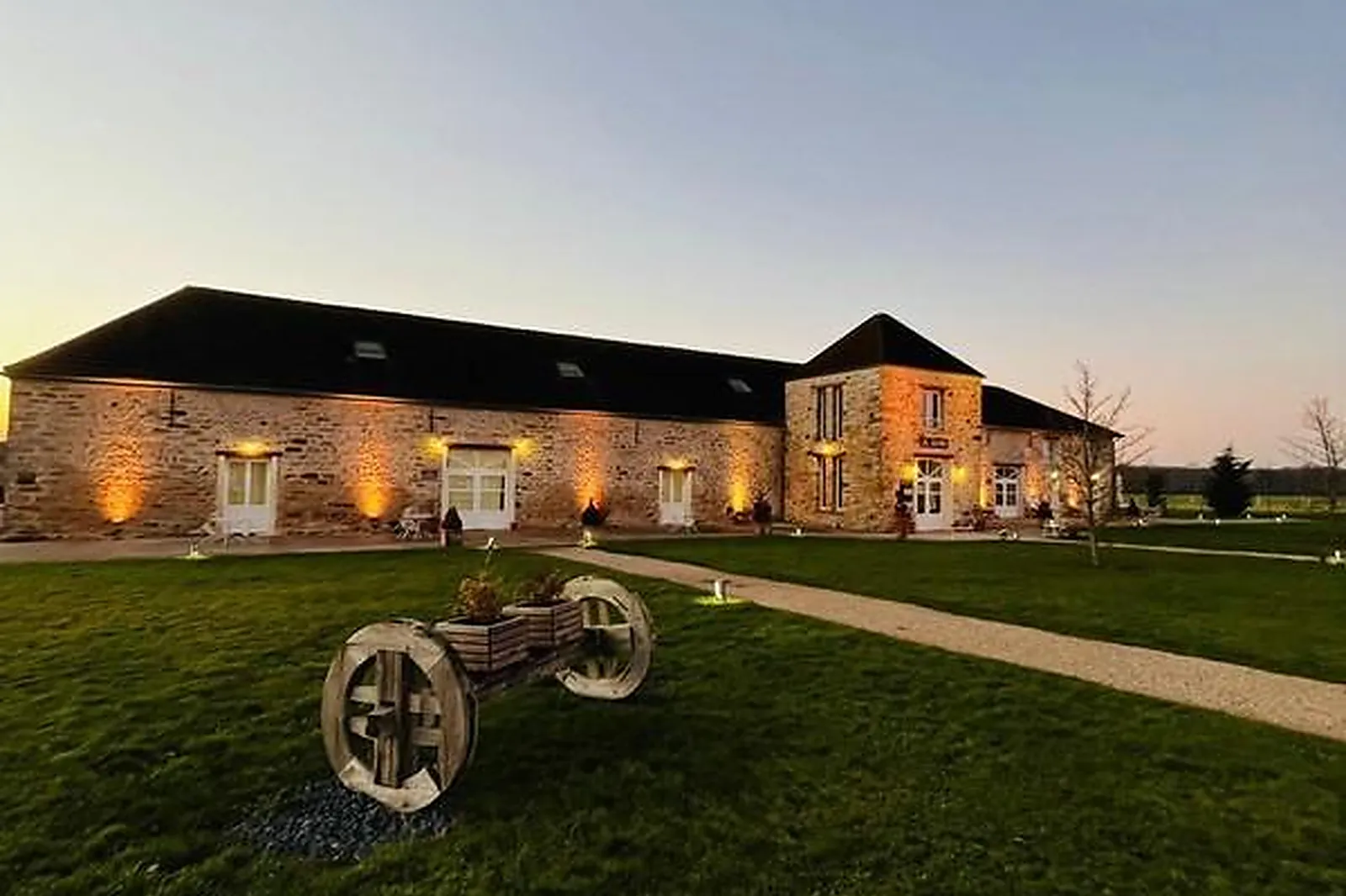 Lieux événementiels, NOMADE LODGE