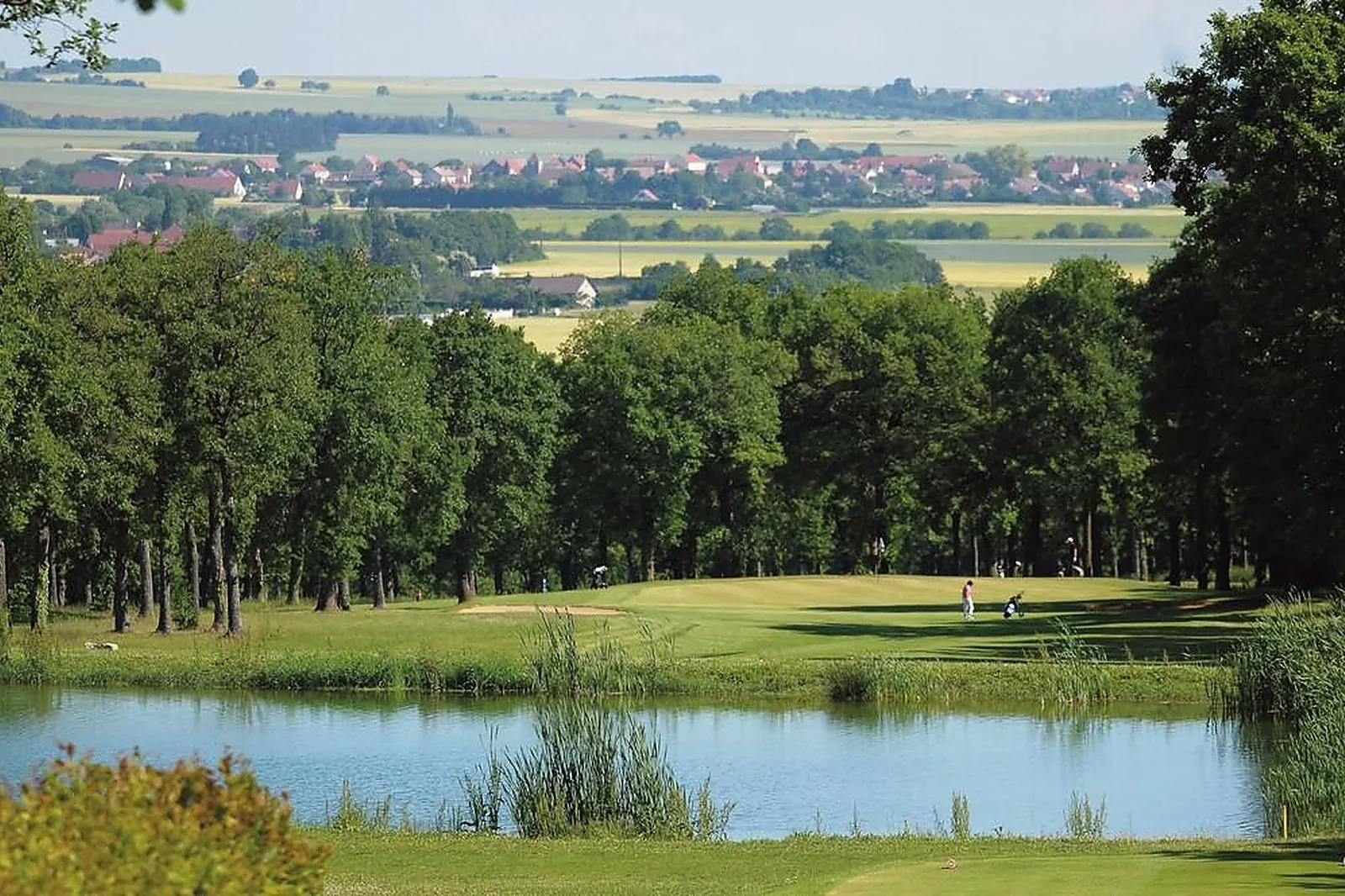Lieux événementiels, NORGES DIJON BOURGOGNE COUNTRY CLUB
