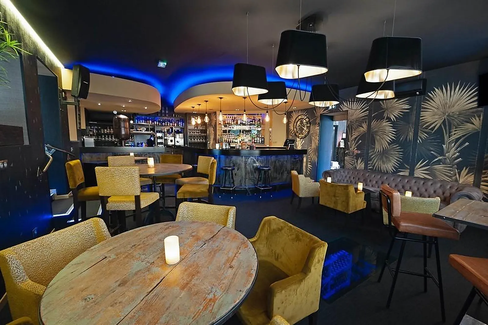 Lieux événementiels, NOTA BENE