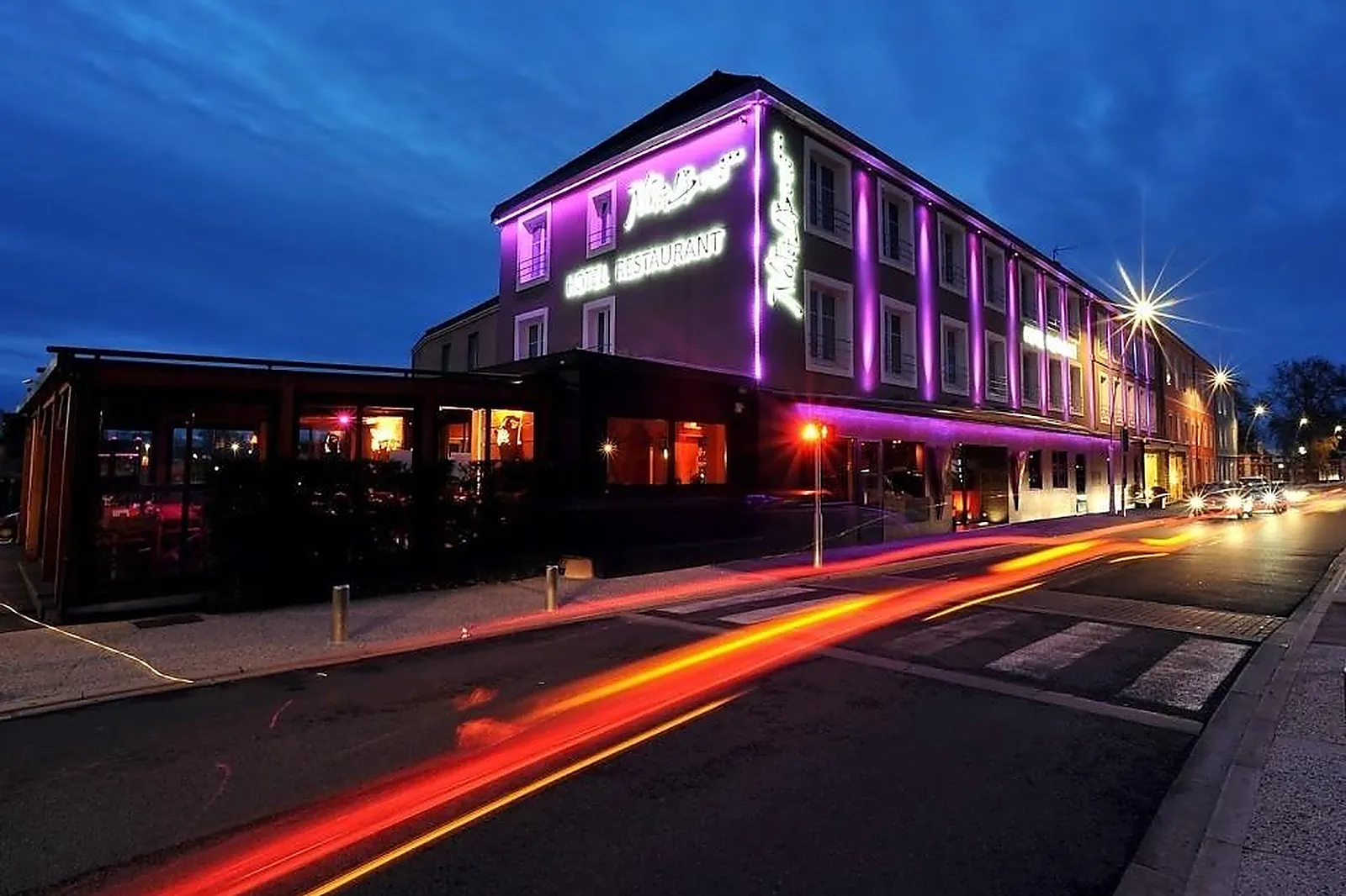 Lieux événementiels, NOTA BENE