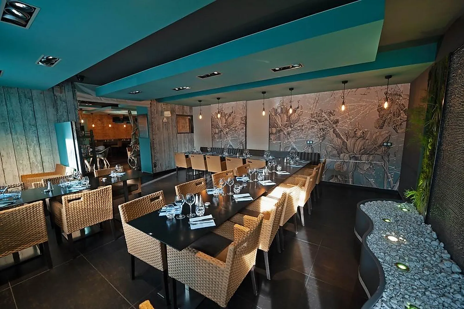 Lieux événementiels, NOTA BENE