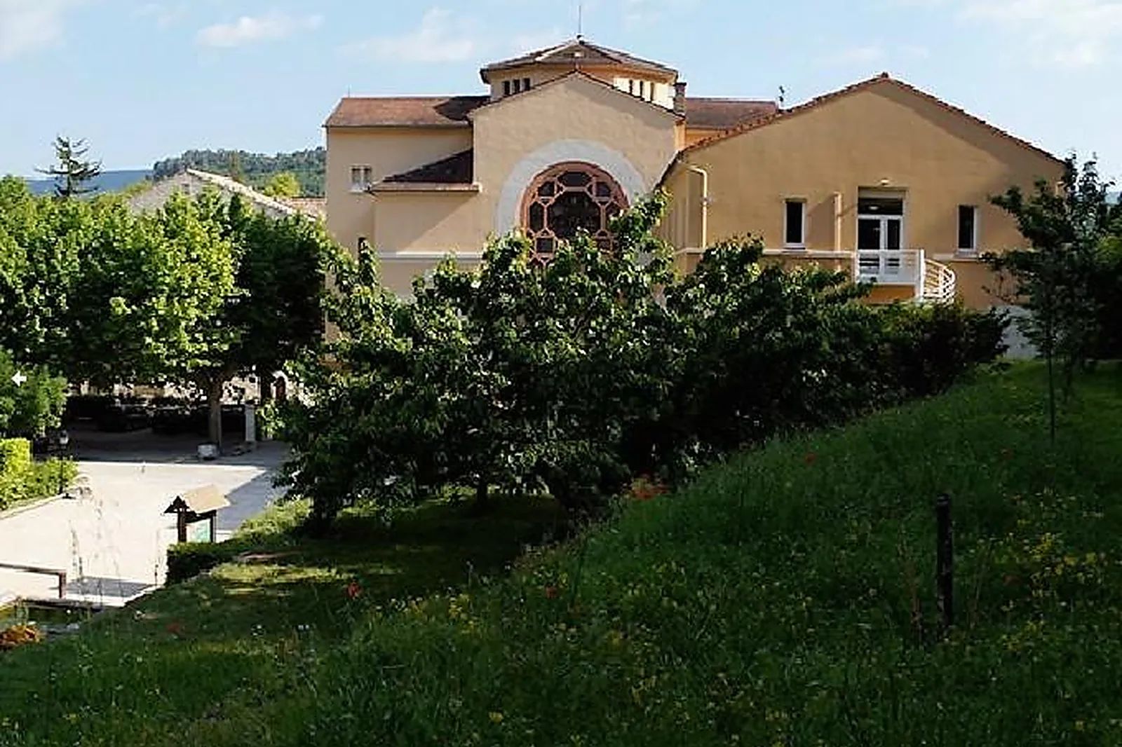 Lieux événementiels, NOTRE DAME DE LUMIÈRES