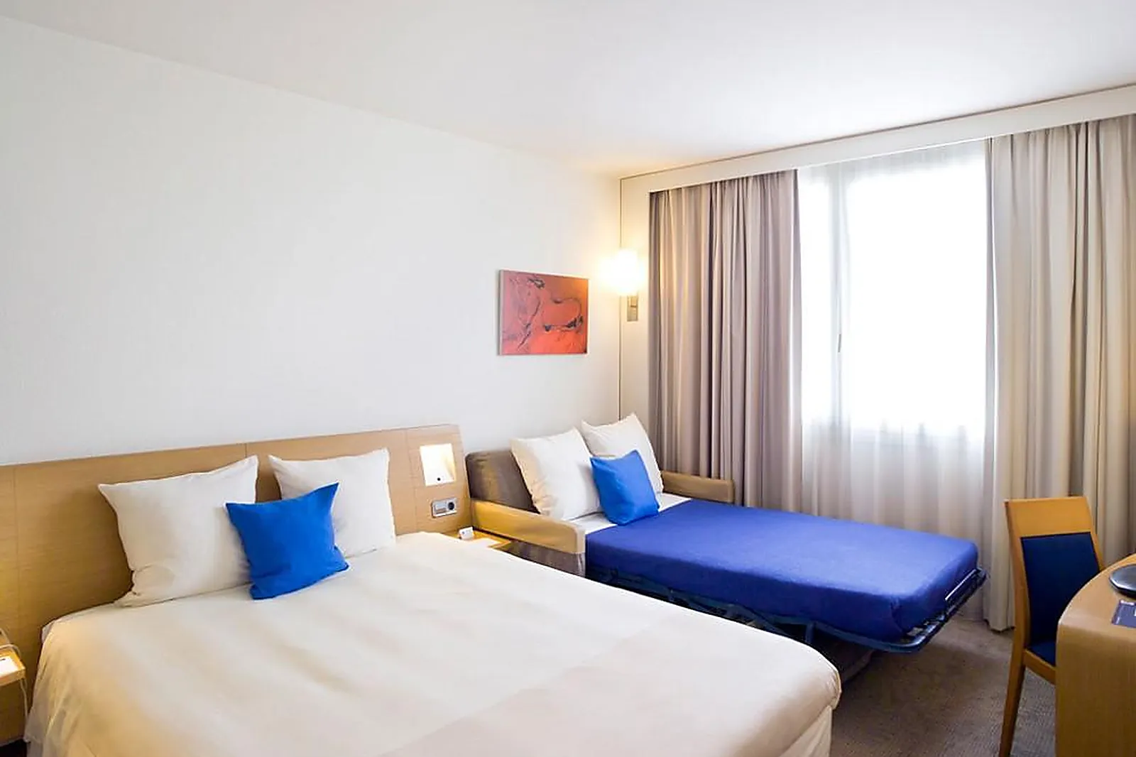 Lieux événementiels, NOVOTEL AIX-EN-PROVENCE PONT-DE-L'ARC FENOUILLÈRES