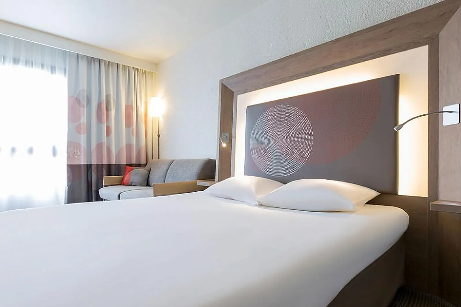 Lieux événementiels, NOVOTEL AMBOISE