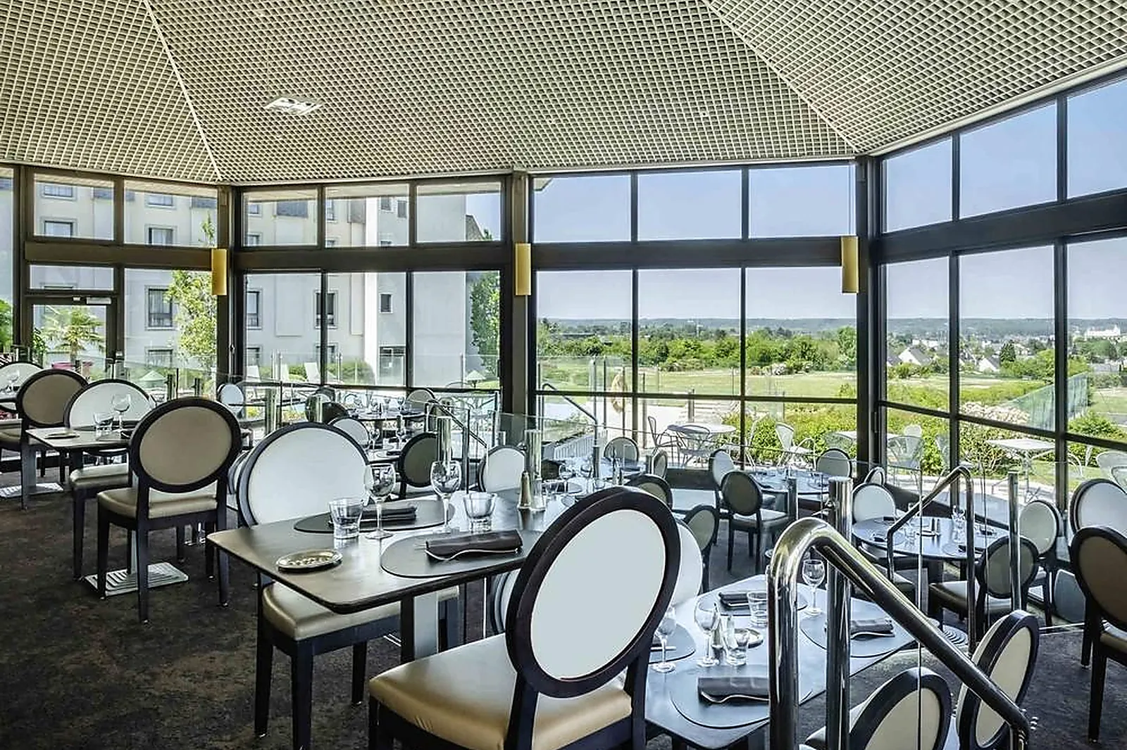 Lieux événementiels, NOVOTEL AMBOISE