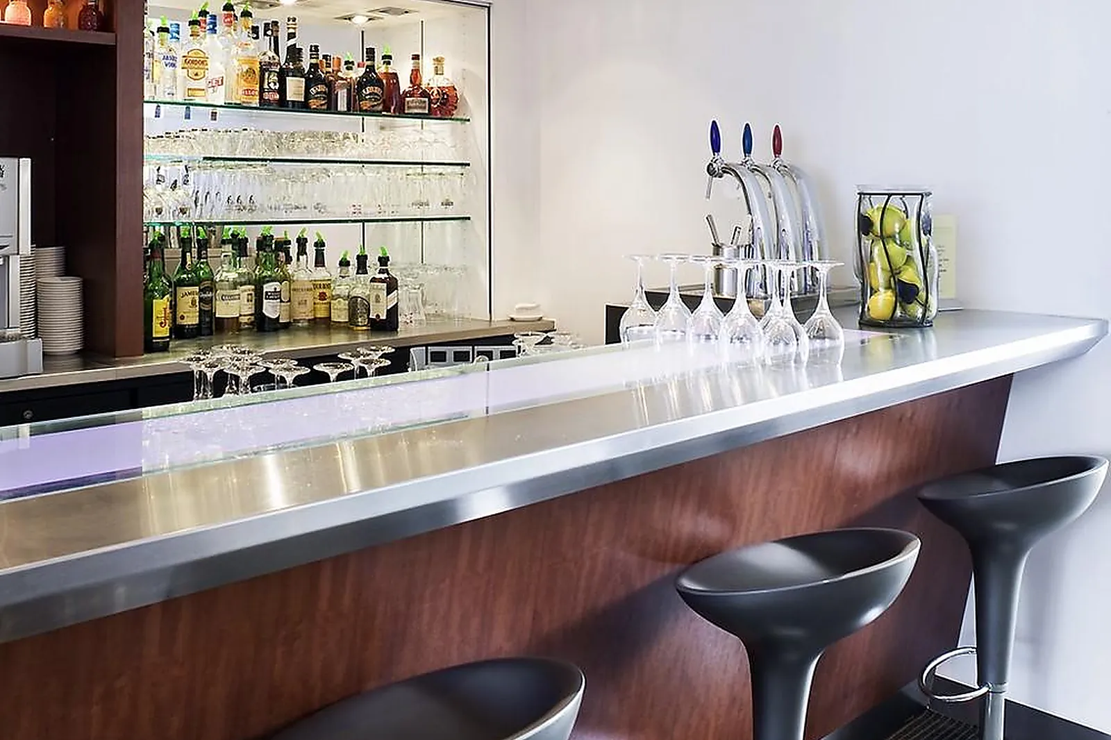 Lieux événementiels, NOVOTEL AMIENS PÔLE JULES VERNE