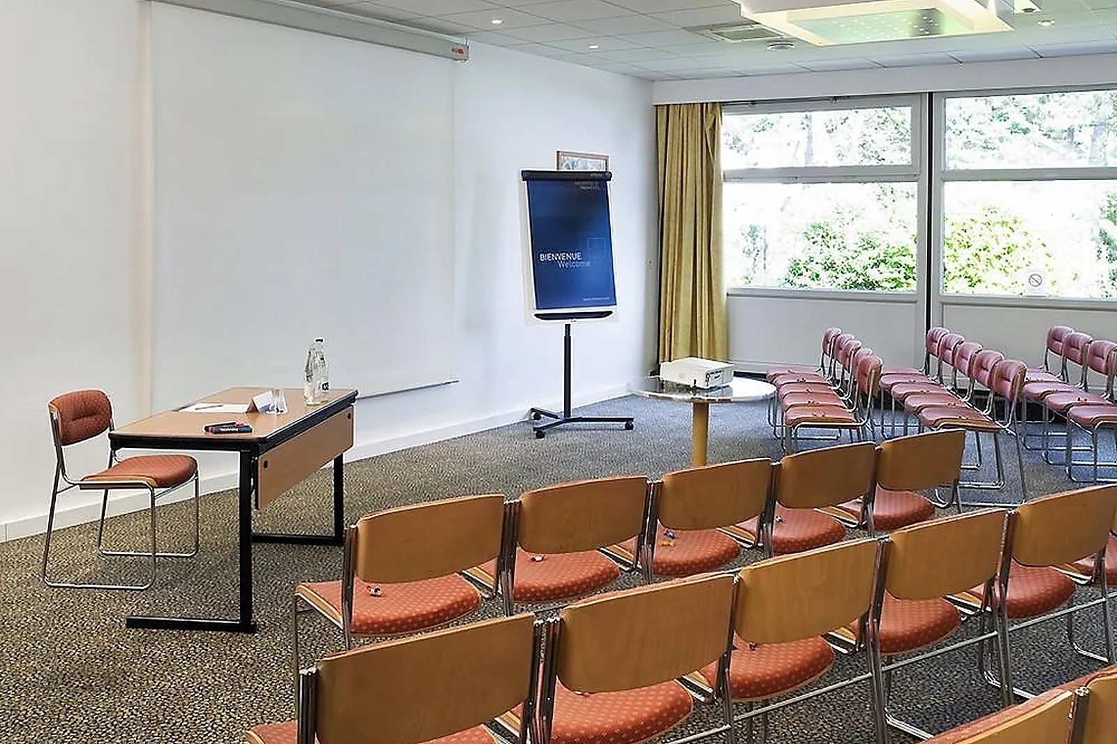 Lieux événementiels, NOVOTEL AMIENS PÔLE JULES VERNE